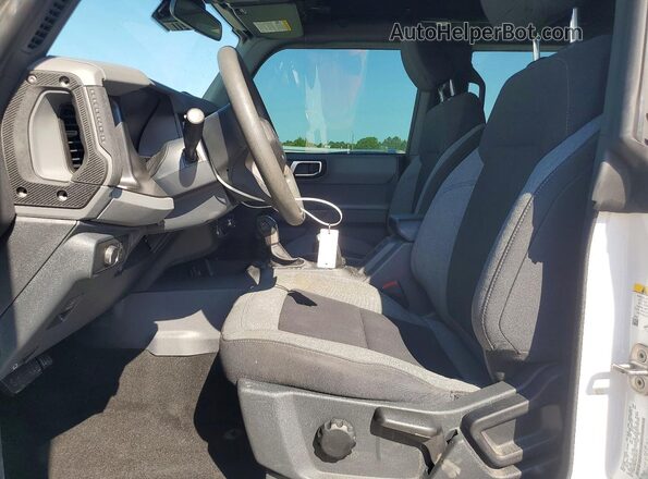 1FMDE5BH4NLB42954 2022 FORD BRONCO White Սալոնի դիմացի տեսք