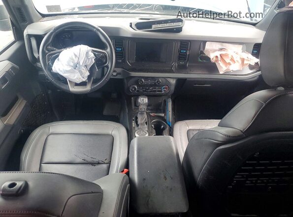 1FMDE5BHXPLB29628 2023 FORD BRONCO Blue წინა პანელის ხედი