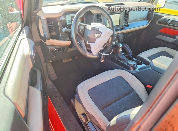 1FMDE5CP8PLB32002 2023 FORD BRONCO Red Dashboard view