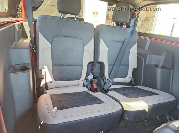 1FMDE5CP8PLB32002 2023 FORD BRONCO Red Rear interior view