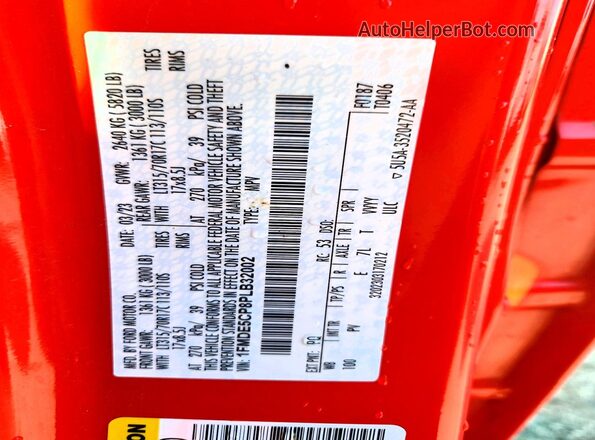 1FMDE5CP8PLB32002 2023 FORD BRONCO Red 360 interior view