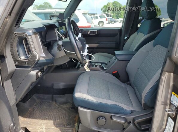 1FMDE5DHXPLB21932 2023 FORD BRONCO Gray Widok wnętrza z przodu