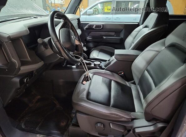 1FMDE7AH5RLB25681 2024 FORD BRONCO Gray Вид салону спереду