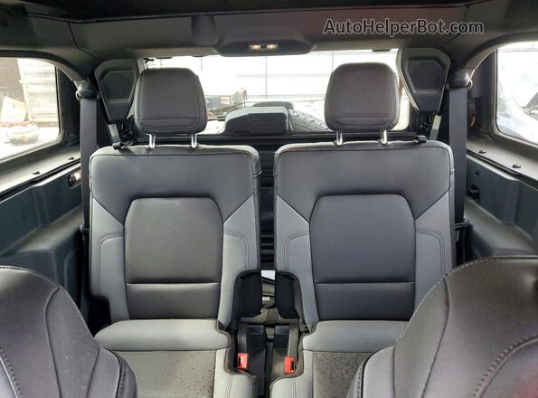 1FMDE7AH6RLB04581 2024 FORD BRONCO Gray Widok tylnych siedzeń