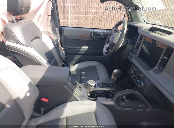 1FMDE7BH2RLB48611 2024 FORD BRONCO Silver Вид салону спереду