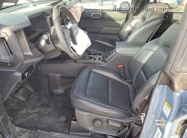 1FMDE7BH5SLB45238 2025 FORD BRONCO Blue Vista interior delantera