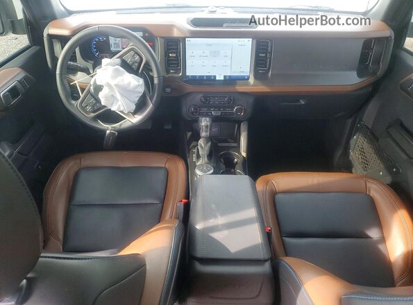 1FMDE8BH2RLB05232 2024 FORD BRONCO White წინა პანელის ხედი