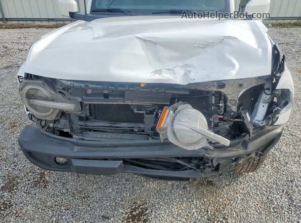 1FMDE8BH2RLB05232 2024 FORD BRONCO White უკანა სალონის ხედი