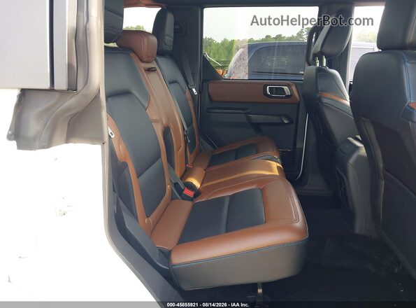 1FMDE8BH4RLA51996 2024 FORD BRONCO White Widok naklejki z numerem VIN