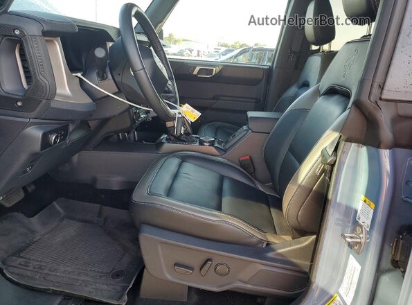 1FMDE8BH5SLB36772 2025 FORD BRONCO Blue Vista interior delantera