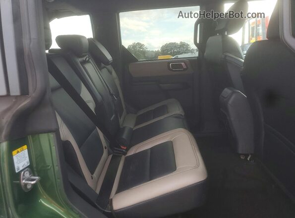 1FMEE2BP6RLA21374 2024 FORD BRONCO Green Rear seats view