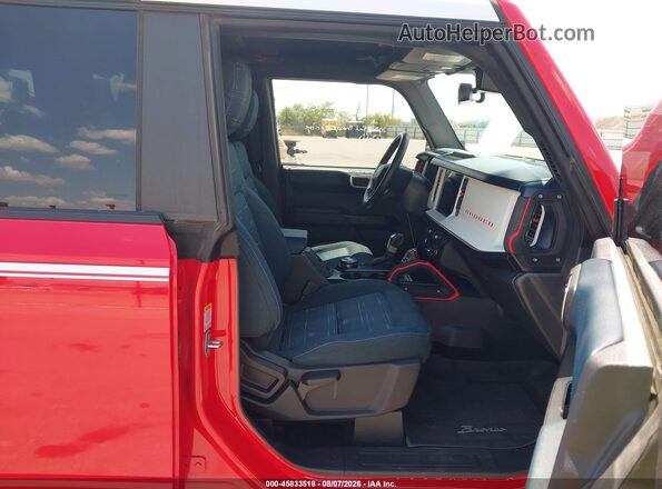 1FMEE4DP2RLA02376 2024 FORD BRONCO Red Вид салону спереду