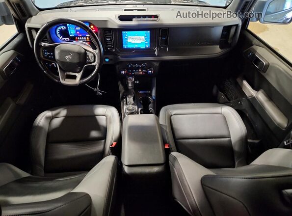 1FMEE5BP4PLB20631 2023 FORD BRONCO Blue Widok deski rozdzielczej