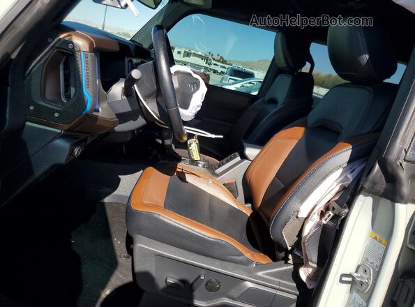 1FMEE5BP7NLB90377 2022 FORD BRONCO Gray Սալոնի դիմացի տեսք