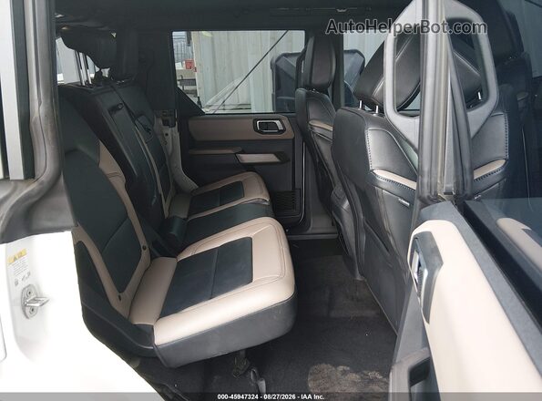 1FMEE5DP1PLA97452 2023 FORD BRONCO White Vista de la etiqueta del VIN