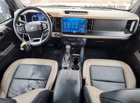 1FMEE5DP1PLB30207 2023 FORD BRONCO Orange Առջևի վահանակի տեսք