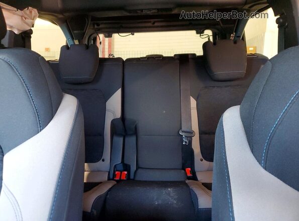 1FMEE5DP2NLB32111 2022 FORD BRONCO Blue Вид задніх сидінь