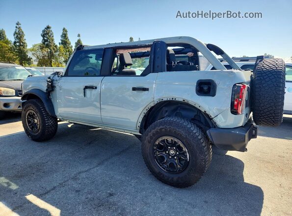 1FMEE5DP3NLB75808 2022 FORD BRONCO Серебряный Задняя левая четверть