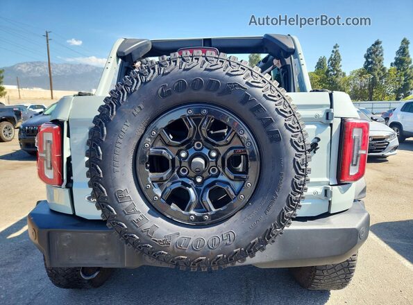 1FMEE5DP3NLB75808 2022 FORD BRONCO Серебряный Вид сзади