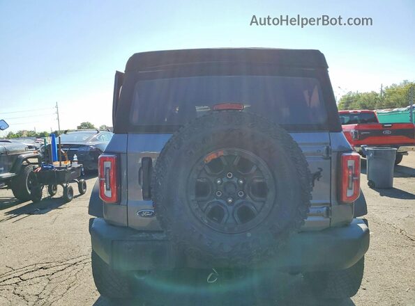 1FMEE5DP5PLB80141 2023 FORD BRONCO Gray Вид ззаду