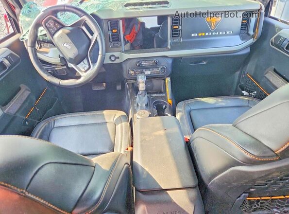 1FMEE5DP6MLA88984 2021 FORD BRONCO Бордовый Вид панели приборов