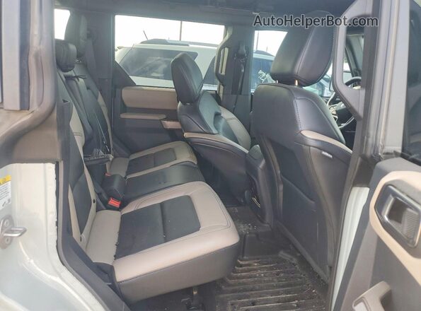 1FMEE5DP9PLA84030 2023 FORD BRONCO Gray Widok wnętrza z tyłu