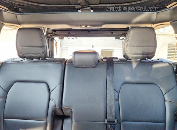 1FMEE5DPXPLB11137 2023 FORD BRONCO Blue Rear seats view