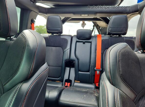 1FMEE5JR9NLA50902 2022 FORD BRONCO Teal Rear seats view