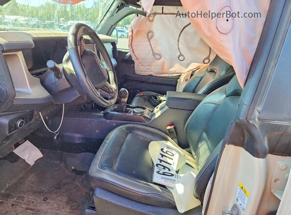 1FMEE8BP2SLA52985 2025 FORD BRONCO Tan Սալոնի դիմացի տեսք