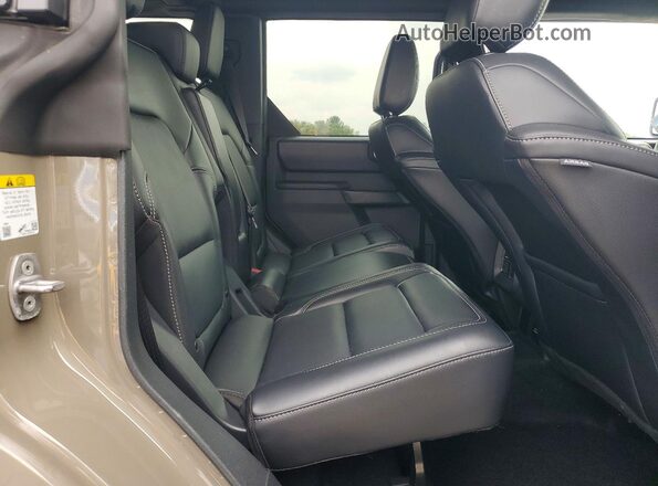 1FMEE8BP6SLB72143 2025 FORD BRONCO Tan Rear interior view