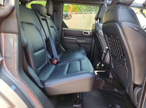 1FMEE9BH3TLA41543 2026 FORD BRONCO Gray უკანა სავარძლების ხედი