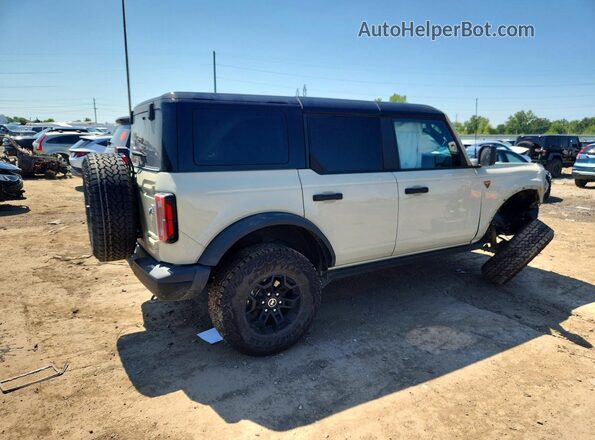 1FMEE9BH8TLA40968 2026 FORD BRONCO Tan უკანა მარჯვენა