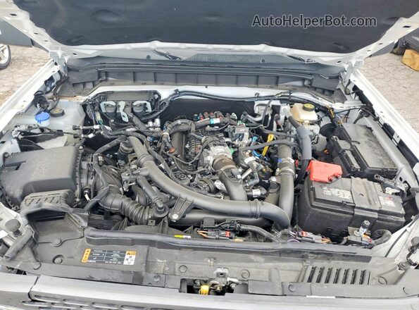 1FMEE9BP5RLA75922 2024 FORD BRONCO White Vista del compartimento del motor