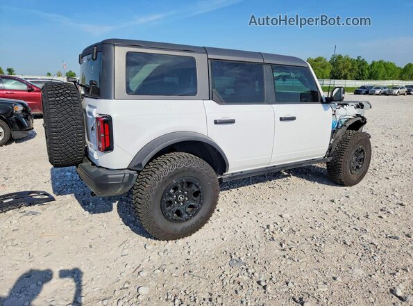 1FMEE9BP7RLA57776 2024 FORD BRONCO White Հետևի աջ