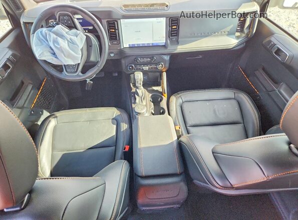 1FMEE9BP7RLA57776 2024 FORD BRONCO White Առջևի վահանակի տեսք