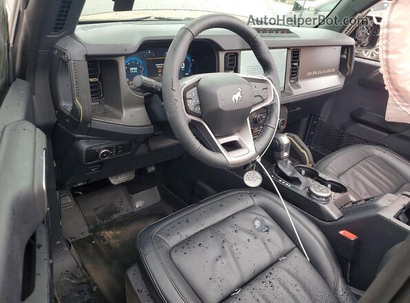 1FMEE9BP7TLA45067 2026 FORD BRONCO Green Widok deski rozdzielczej