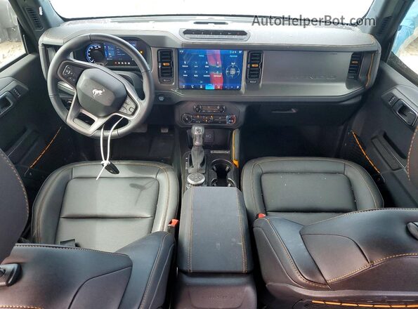 1FMEE9BP9RLB23003 2024 FORD BRONCO Green Widok deski rozdzielczej