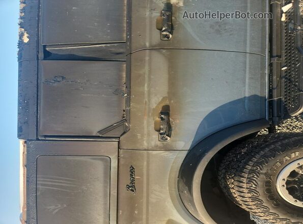 1FMEE9BPXSLA61245 2025 FORD BRONCO Gray Rear interior view