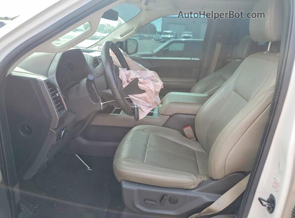 1FMJK1HT4MEA45725 2021 FORD EXPEDITION White Սալոնի դիմացի տեսք