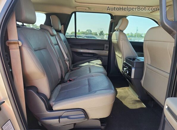 1FMJK1HT6JEA26699 2018 FORD EXPEDITION Золотой Вид задней части салона