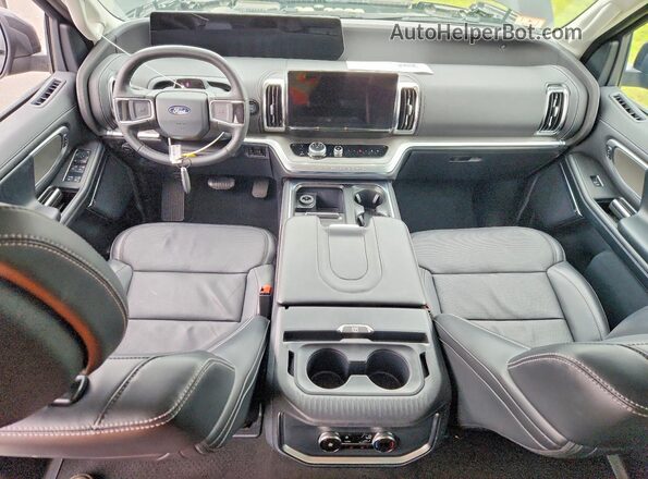 1FMJK1M87TEA24237 2026 FORD EXPEDITION Black Dashboard view
