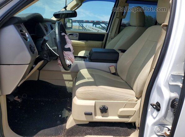 1FMJU1HT1HEA06722 2017 FORD EXPEDITION White წინა სალონის ხედი