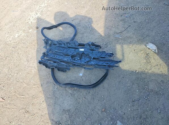 1FMJU1HT4NEA45686 2022 FORD EXPEDITION Silver Vista de la etiqueta del VIN