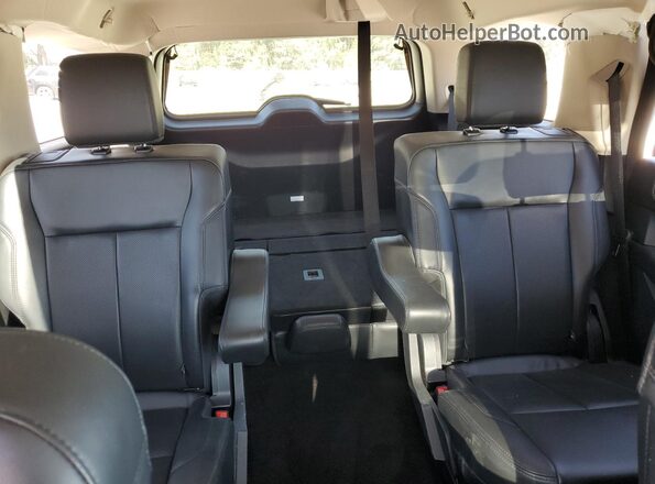 1FMJU1HT4NEA56381 2022 FORD EXPEDITION Blue Rear seats view