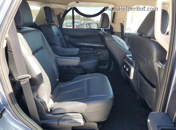 1FMJU1HT4NEA56381 2022 FORD EXPEDITION Blue Rear interior view