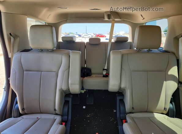 1FMJU1HT6NEA56561 2022 FORD EXPEDITION White Հետևի նստատեղերի տեսք