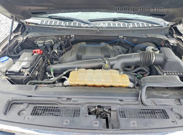 1FMJU1HT7JEA09405 2018 FORD EXPEDITION Brown Widok wnętrza z tyłu