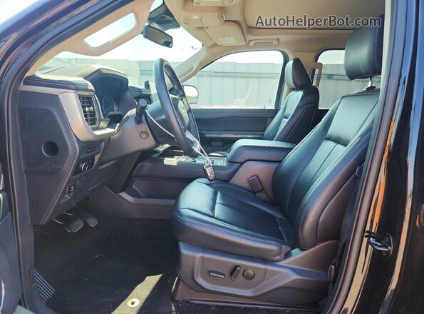 1FMJU1J89REA02487 2024 FORD EXPEDITION Черный Вид салона спереди