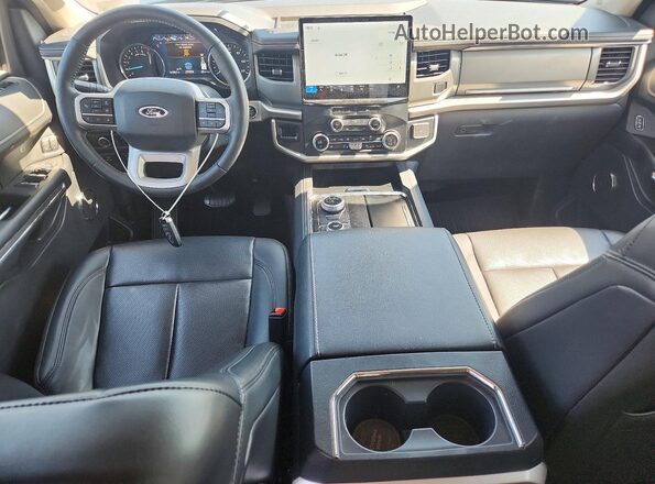 1FMJU1J89REA02487 2024 FORD EXPEDITION Черный Вид панели приборов