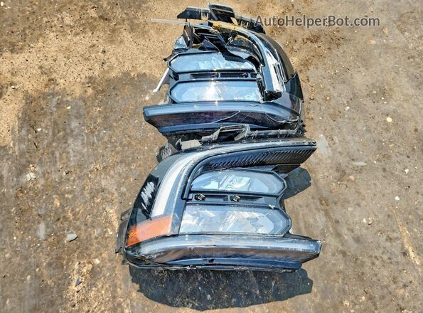 1FMJU1RG9SEA13992 2025 FORD EXPEDITION Black Շարժիչի բաժամունքի տեսք
